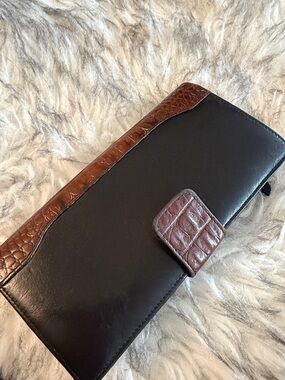 BRAHMIN Black Leather Wallet with Brown Croc-Textured Trim